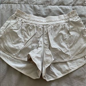 Lululemon Hotta Hot Short 2.5” Inseam